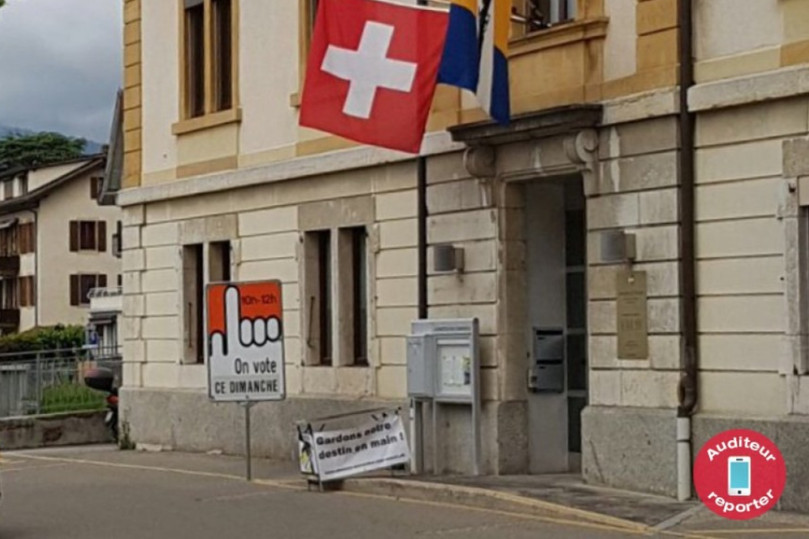 Le vote de 2016 a été annulé par le Tribunal fédéral en raison d'un stand appelant au « non » devant les bureaux de vote le jour du scrutin.