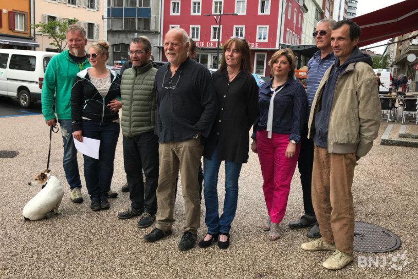 Les commerçants, qu’ils soient itinérants ou non, ne veulent pas voir le marché de La Chaux-de-Fonds déplacé sur la place de la Carmagnole.