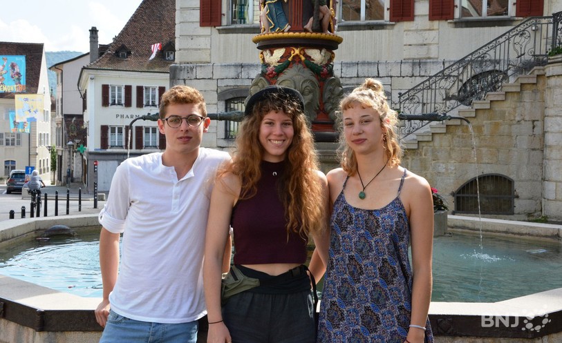 De gauche à droite : Arion Dermaku, Noémie Siraut et Nina Giordano. 