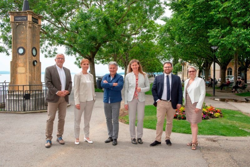 De gauche à droite : Rémy Voirol (chancelier), Violaine Blétry-de Montmollin, Thomas Facchinetti, Christine Gaillard, Fabio Bongiovanni, Anne-Françoise Loup. Photo : Stefano Iori.