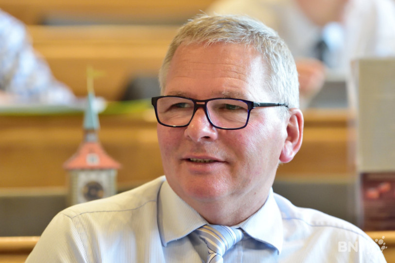 Etienne Klopfenstein, député UDC de Corgémont, a remis les clefs de la présidence de la députation francophone au Grand Conseil. (Photo: archives)
