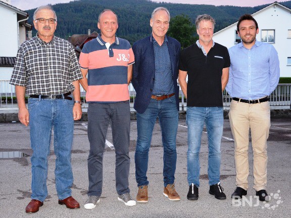 Le nouveau comité du FC Bassecourt avec (de gauche à droite) Vittorio Amadio, Fabrice Ribeaud, Francis Rebetez, Patrick Steullet et Jérémy Huart