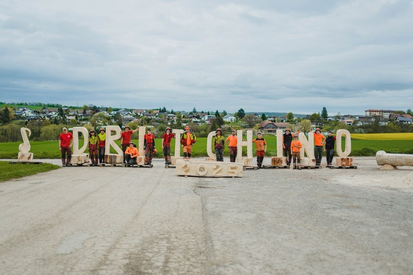 Une quinzaine d’apprentis ont construit les neuf lettres de Dritchino. (Photo : Dritchino - Tagada Studio.)