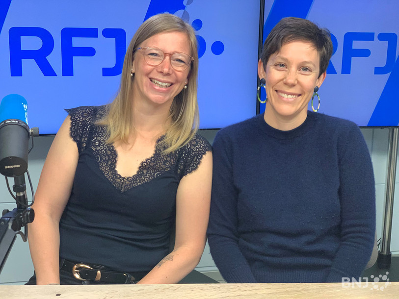 Faustine Geiser (à gauche) et Cindy Rohrer ont partagé les défis du métier de sage-femme dans « La Matinale ».
