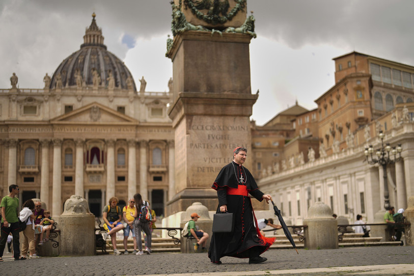 Le conclave qui élira le successeur du pape François se réunit dès mercredi. (Photo : AP Photo / Francisco Seco)