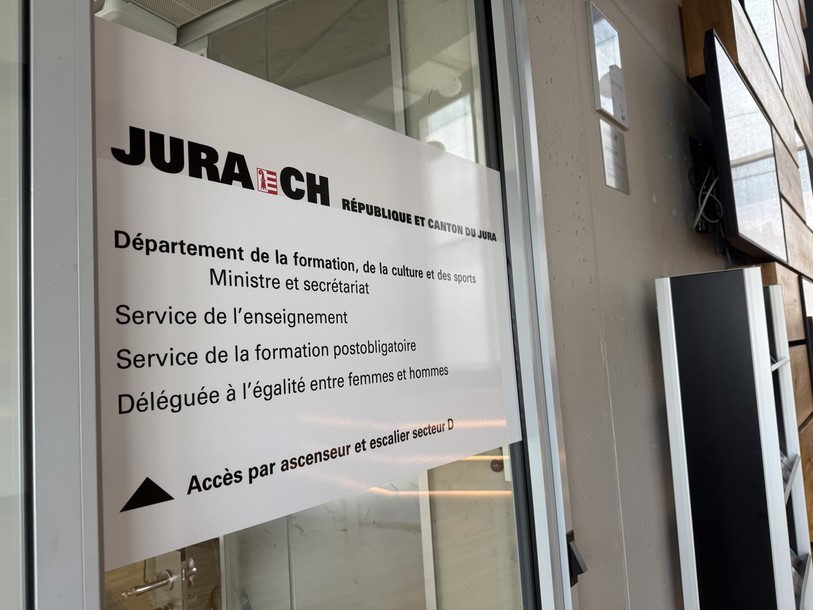 Le Département de la Formation, de la culture et des sports fait l'objet d'une question écrite après de nombreux départs.