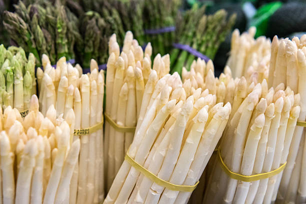 Quatre à cinq tonnes d'asperges seront récoltées à Lugnez cette année. (Photo libre de droits)