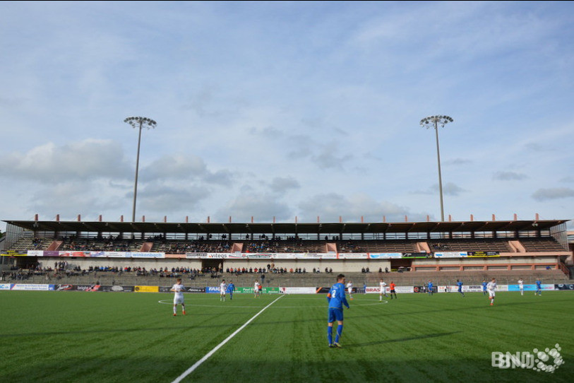 Le stade de La Charrière à La Chaux-de-Fonds. (photo: archives)