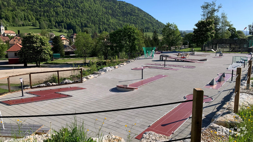 Ouvert en 2023, le mini-golf de La Robella est inauguré ce vendredi.