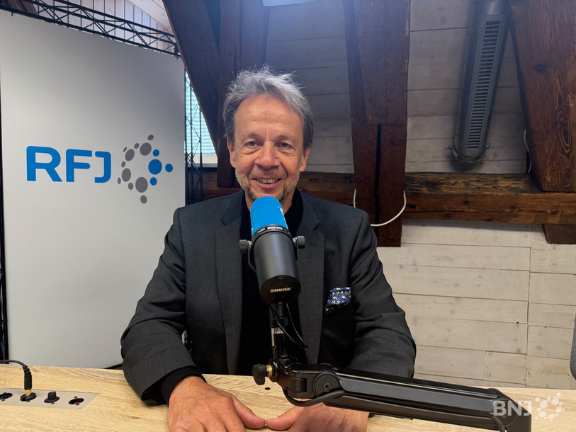 Le directeur de l'Initiative Média et Philanthropie de l'Université de Genève était en direct de notre Journal de 12h15.