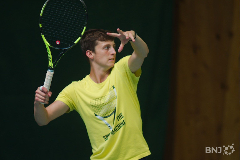 Damien Wenger frappera la petite balle jaune à Wimbledon.