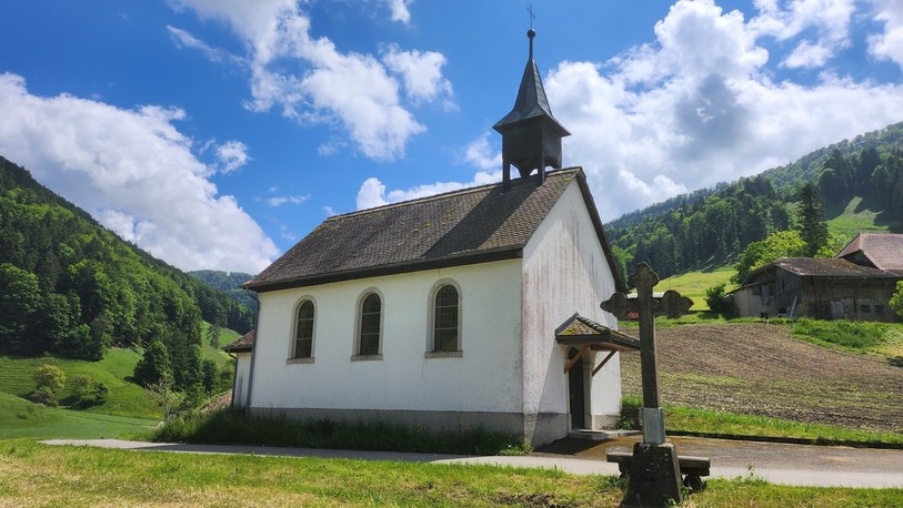 La chapelle d'Envelier a été rongée par le temps mais pourra connaitre une seconde jeunesse.