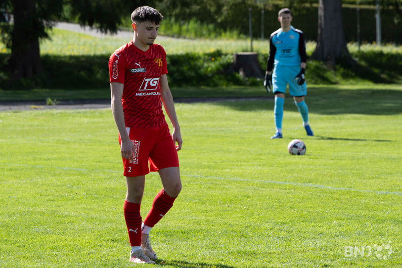 Le FC Tavannes/Tramelan et Mattéo Droz n'évolueront plus en 2e ligue interrégionale la saison prochaine. (Photo : archives Dimitri Montanaro)