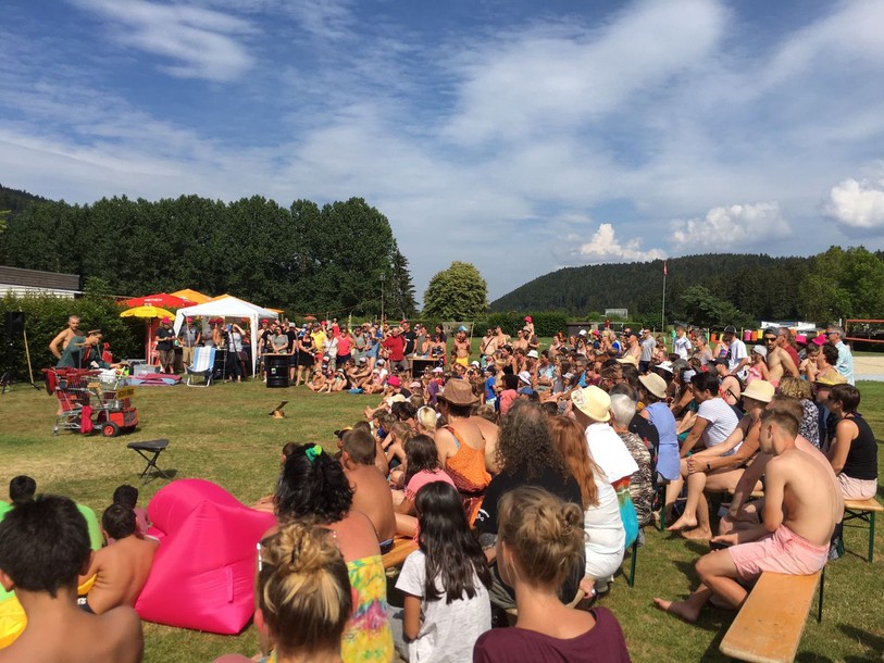 La manifestation s'est tenue samedi à la piscine de Tramelan (photo: groupe d'animation AGORA)