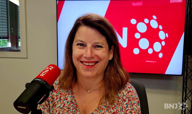 Juste avant d’attraper un coup de soleil, Nathalie Devantay rayonne dans « La Matinale ».