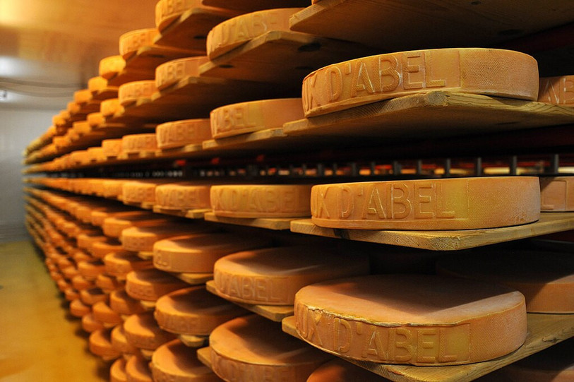 Le fromage Chaux-d'Abel passe entre les mains de la famille Spielhofer, qui compte entre 90 et 100 employés. (Photo d'illustration : Хрюша, CC BY-SA 3.0, via Wikimedia Commons)