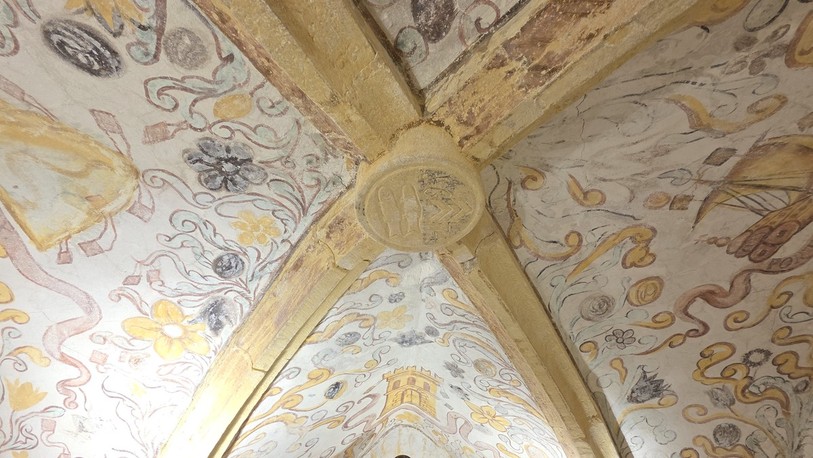Les quatre pans de la toiture de la chapelle ont déjà été dégagés depuis le début des travaux.