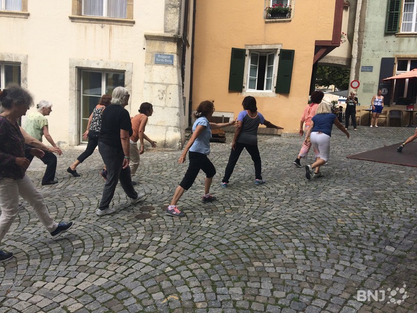 Les participantes partagent des moments ludiques. 