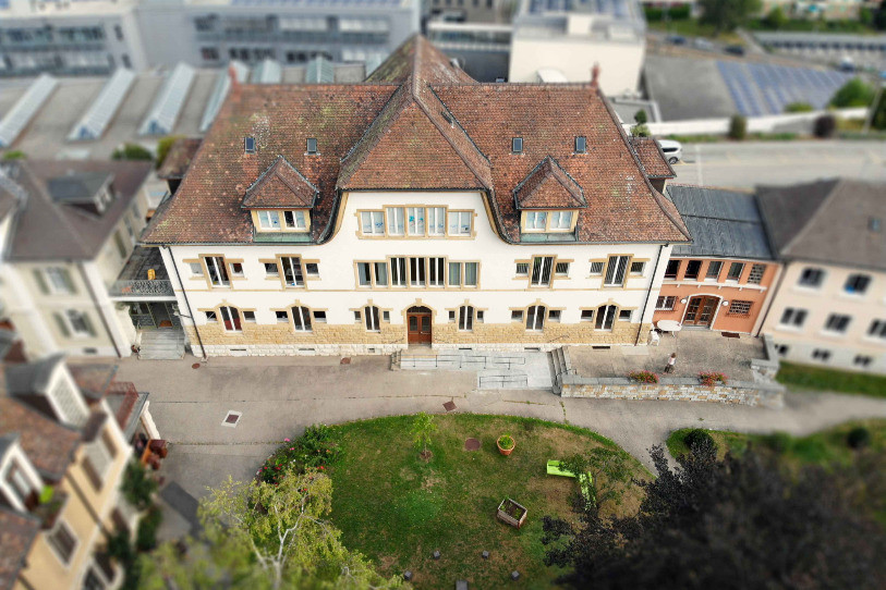 Des repas de midi vont être mis en place au Tipi (Crédits : Ville de Neuchâtel)