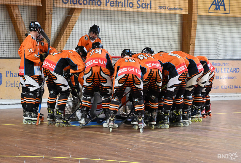 Le SHC Rossemaison est à une victoire de la finale des play-off. (Photo : archives Georges Henz).