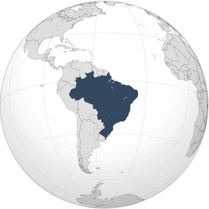 Le pays est tellement grand qu’il touche presque tous les pays d’Amérique du Sud.