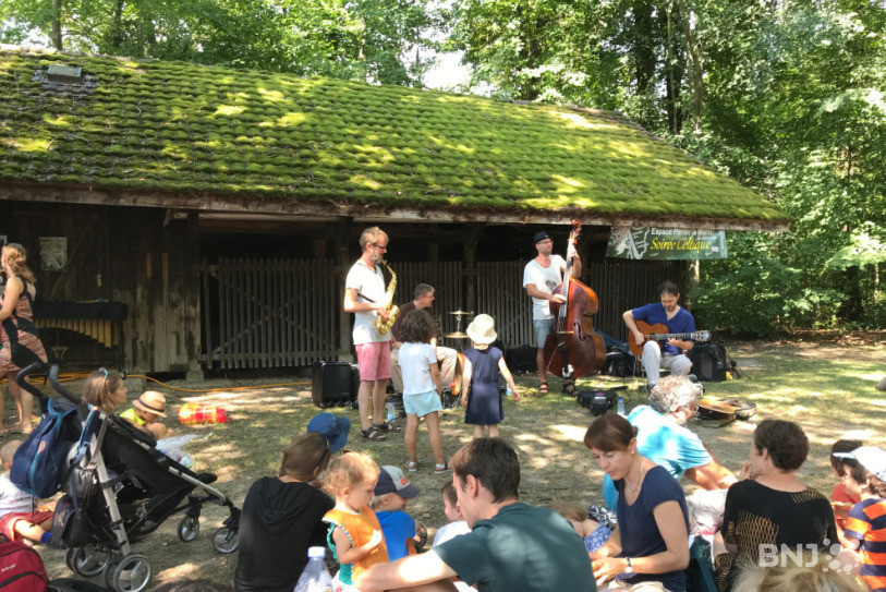 C'est comme de coutume la Ramée à Marin qui a accueilli les dernières notes du Buskers festival, dans une ambiance familiale,.