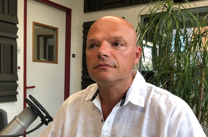 Olivier Arni dans les studios de RTN