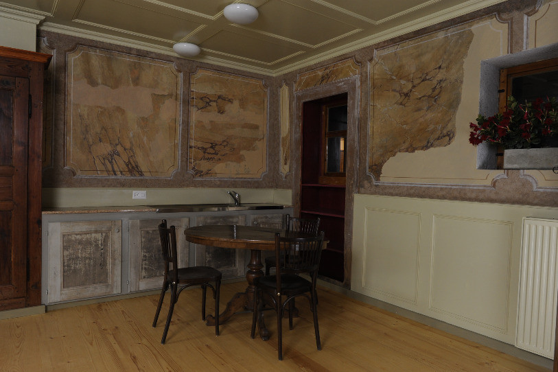 Le propriétaire actuel a retrouvé des vestiges qui laissent penser que la brasserie disposait également d'un restaurant. (Photo: Service des monuments historiques)