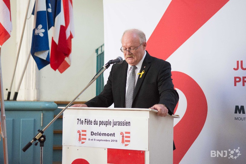 Pierre-André Comte pointé du doigt pour sa position en rapport avec l'autonomie catalane. 