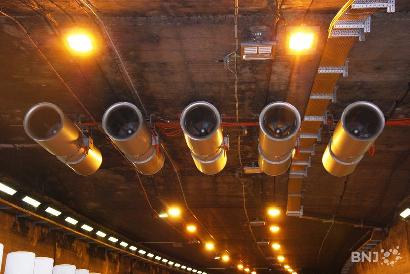 Les ventilateurs situés dans les tunnels sous la ville de Neuchâtel.