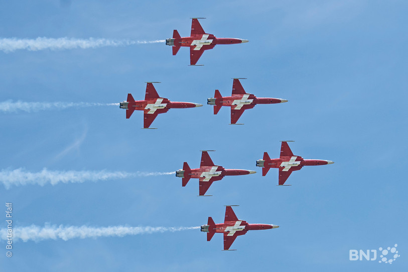 Le
lundi 27 avril, la Patrouille Suisse s’entraînera au-dessus de Bellechasse (FR)
de 10h à 11h. (Photo d'archives: Betrand Pfaff)