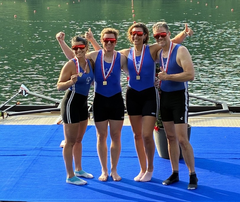 Le quatre mixte neuchâtelois a remporté l'argent à Lucerne au Championnat de Suisse. (SNN)
