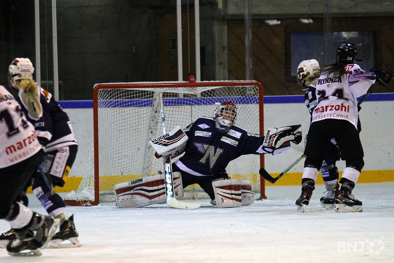 Neuchâtel Hockey Academy n'a pas fait le poids face aux Tessinoise