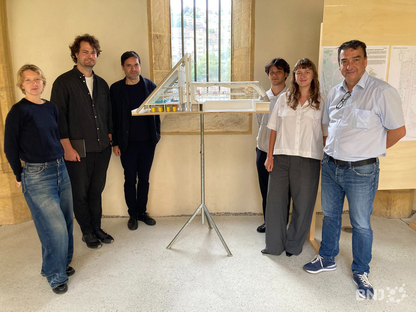 L'équipe du bureau Comte/Meuwly. De gauche à droite: Renée Hendrix, Adrien Meuwly, Neven Kostic, Simon Assal, Lily Blanchard et Gabriel Suarez.