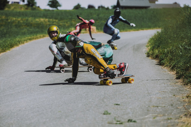 Les « riders » ont pris des risques sur la route du Najoux. (Photo : Dasha Vader)