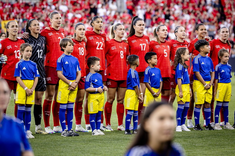Les Suissesses font face à une équipe d’Espagne ayant déjà 14 buts à son actif lors des quarts de finale de l’Euro. (Photo : EPA/SALVATORE DI NOLFI EDITORIAL USE ONLY.)