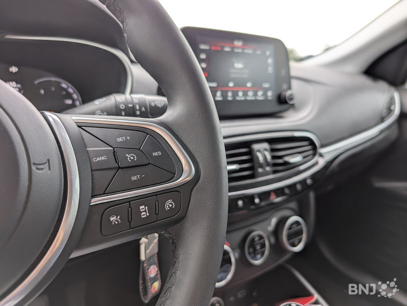 Le tempomat ou régulateur de vitesse fait partie des technologies que les nouveaux conducteurs doivent connaître.