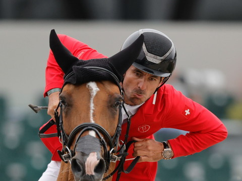 Steve Guerdat et Iachine ont tout tenté à La Corogne mais ont fini par craquer sur la dernière ligue droite. (Photo : EPA/Cabalar)