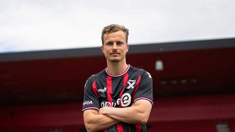 Le Néerlandais Leon Bergsma portera le numéro 21. (Photo : Neuchâtel Xamax)