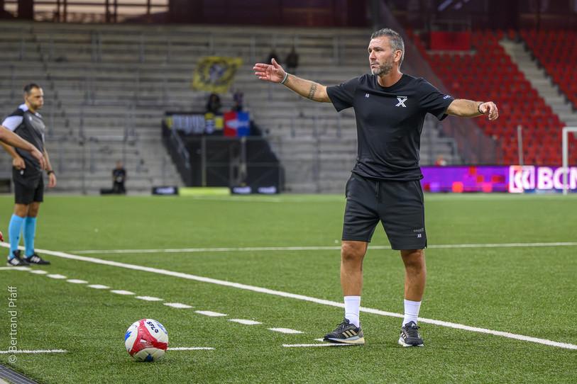 Anthony Braizat veut être juste avec ses joueurs et faire jouer les meilleurs, ceux qui le méritent le plus. (Photo : Bertrand Pfaff)