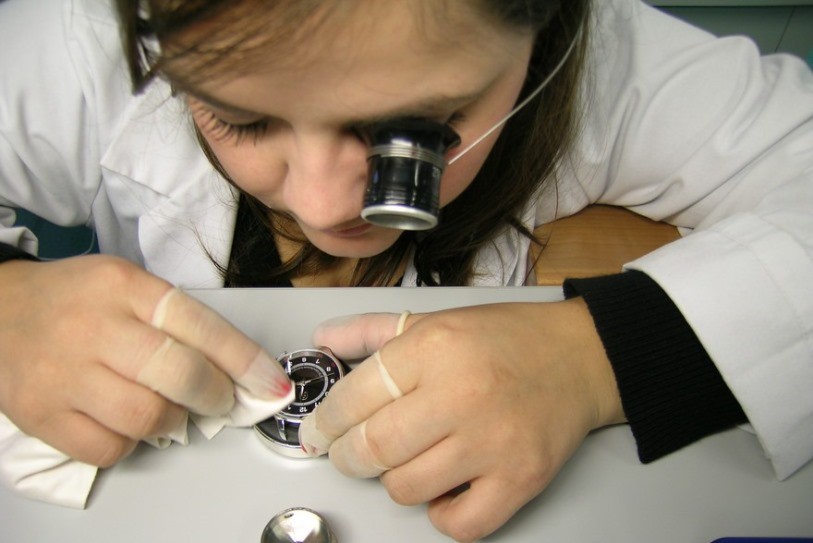 Les matières utilisées pour la confection des montres sont souvent difficiles à tracer. (photo d'illustration)