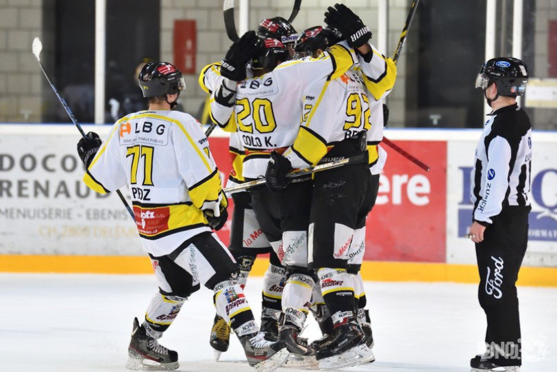 Le CP Fleurier mène 1-0 en quart de finale des play-off de 2e ligue face au HC Le Locle. (Photo d'archives)