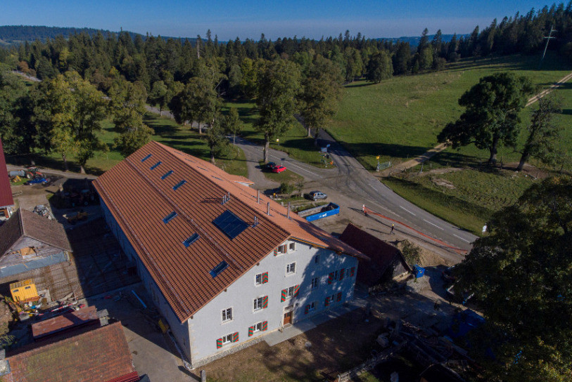 La ferme de la Grande-Joux fraîchement rénovée. (Photo: Stefano Iori)