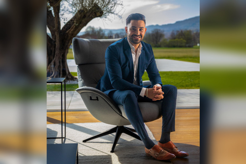 À 36 ans, Diego Rohner s’investit également pour le nouveau centre de loisirs à Delémont et la transformation d’un bâtiment de Porrentruy qui deviendra un hôtel. (Photo : Dropoly.)