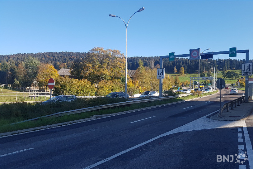 Les automobilistes se retrouvent coincés en sortant des tunnels.