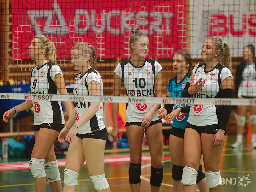 Les filles du NUC II ont dû s'avouer vaincues samedi face au VBC Val-de-Travers. (photo : archives)