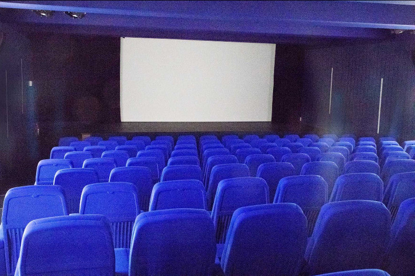 Le comité de JUR'Anciens s'est associé à Cinémajoie pour monter le programme « Au ciné l'après-midi ». (Photo : Cinémajoie).