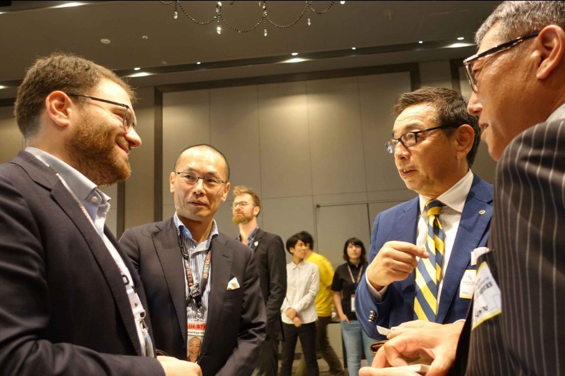Fabio Bongiovanni (à gauche) a représenté Neuchâtel au Japon. (Photo : SP)