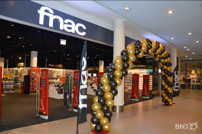 Fnac Bienne une menace pour les librairies RJB votre radio