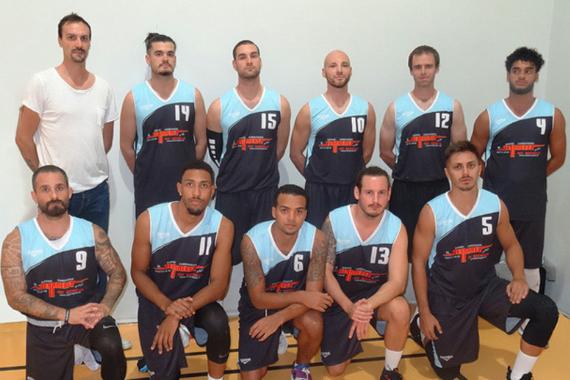 La première équipe du Val-de-Ruz Basket 2018/2019.